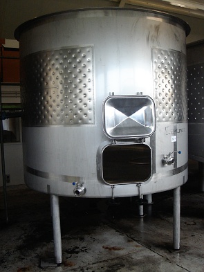 Open-top wine fermenter